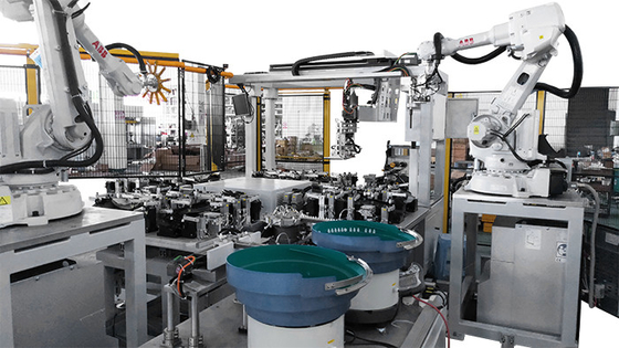 Automatische van de Robotlassen en Assemblage Productielijn voor Automobiel Plastic Versiering