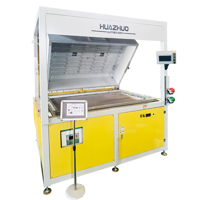 Verticale vacuümvormende machine voor auto-interieuronderdelen met verwarmingsvermogen hoger dan 128 kW